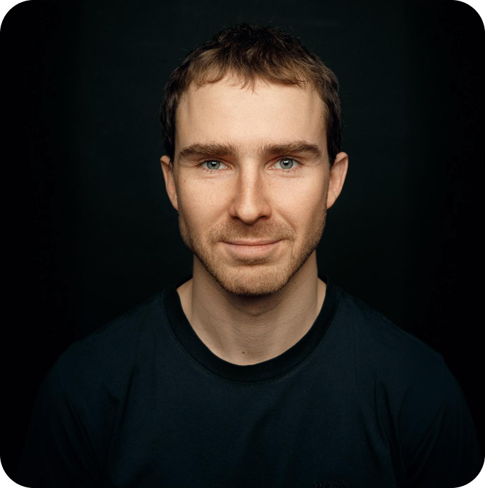 Спикер вебинара — Вячеслав Мухин